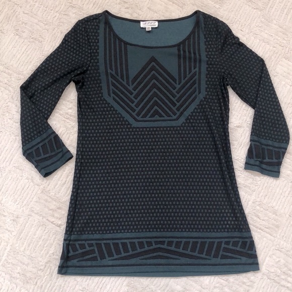 Max Studio 3/4 sleeve round neck tunic top green & black pattern Size XS - Picture 5 of 16